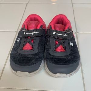 4wide Champion sneakers in grey and pink. Gently used.